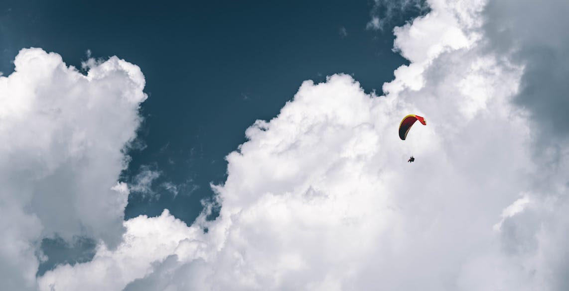 saut-en-parachute-europe-5-endroits-incontournables